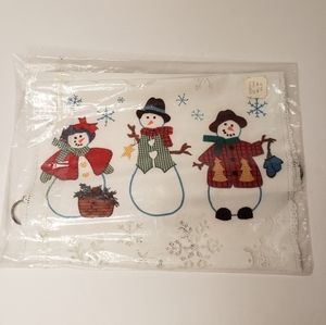 Vtg. Heritage Lace Wall Hanging